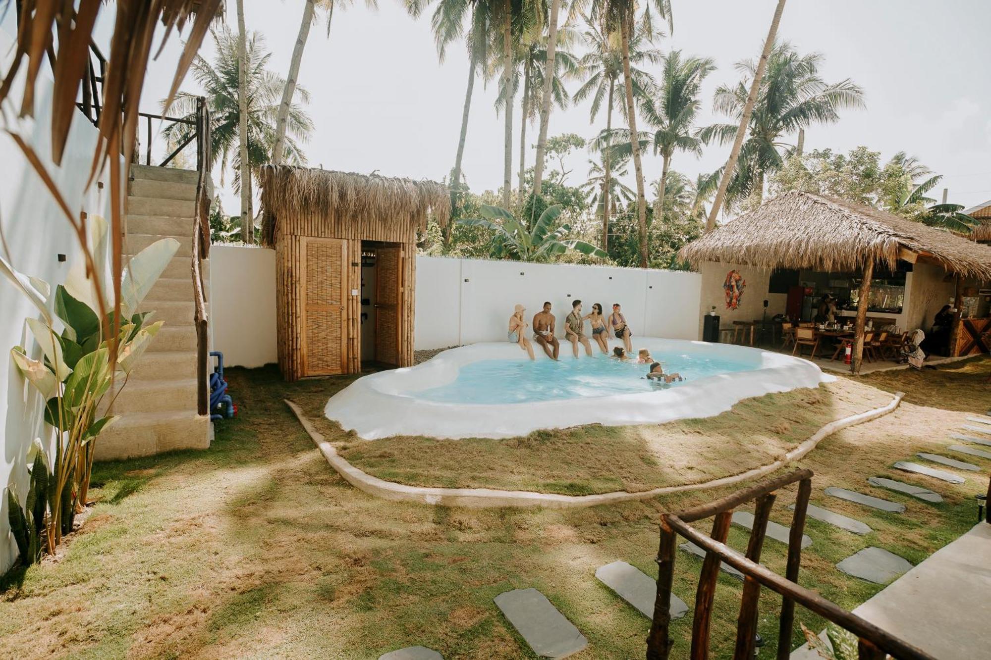 Nyla Boutique Resort Siargao Генерал-Луна Экстерьер фото