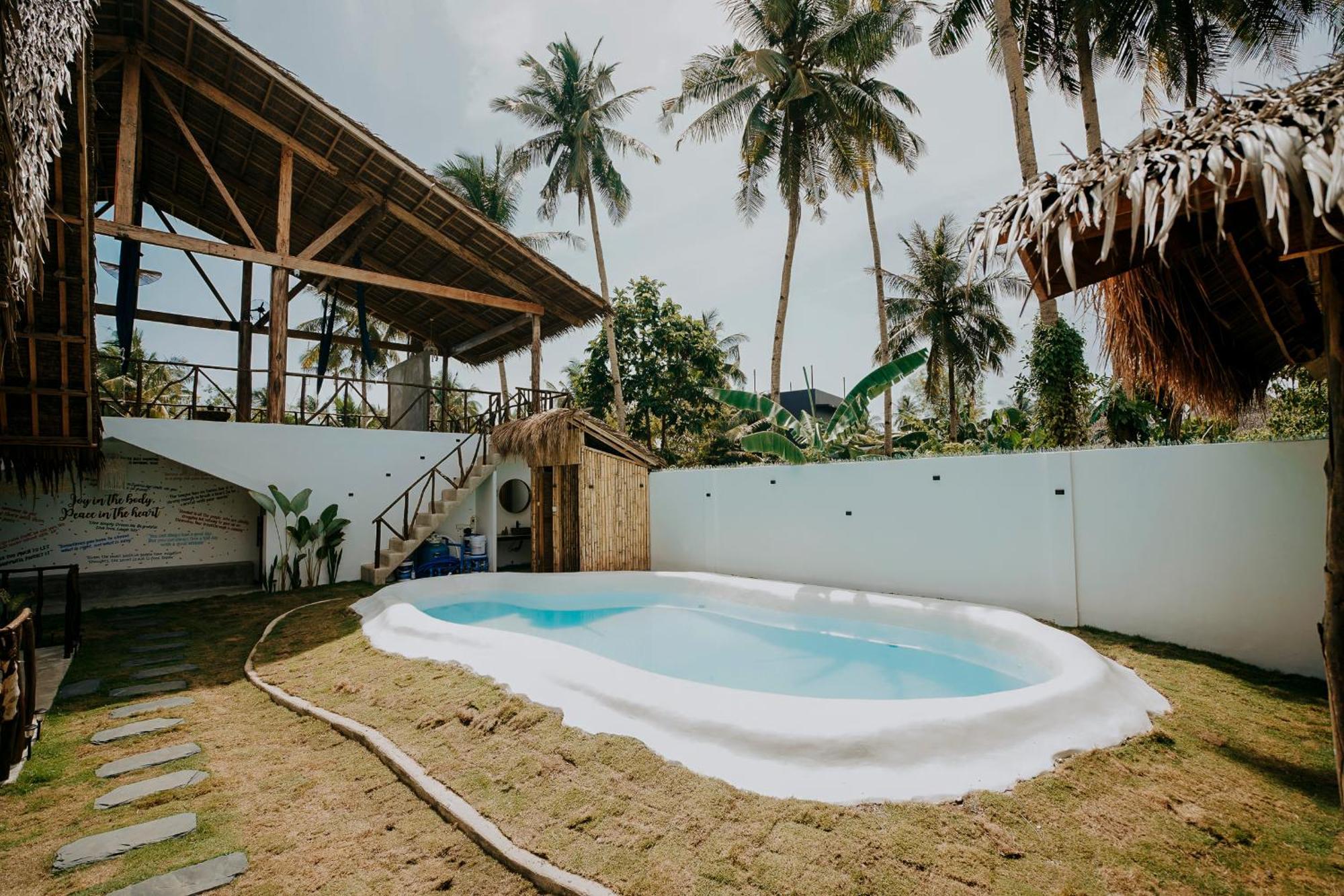 Nyla Boutique Resort Siargao Генерал-Луна Экстерьер фото
